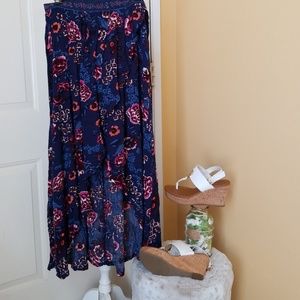 American Rag hi/ low asymmetrical Skirt. sz M